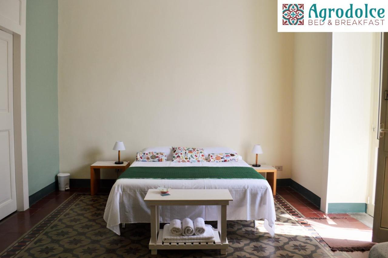 Agrodolce Bed and Breakfast Barcellona Pozzo di Gotto Eksteriør billede