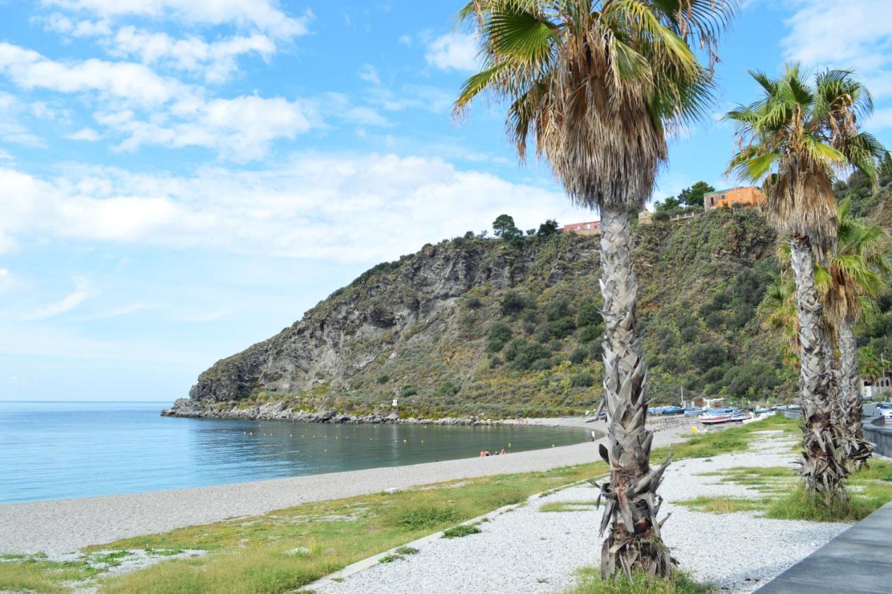 Agrodolce Bed and Breakfast Barcellona Pozzo di Gotto Eksteriør billede